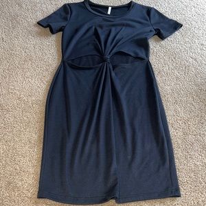 Cefian black dress with cut out